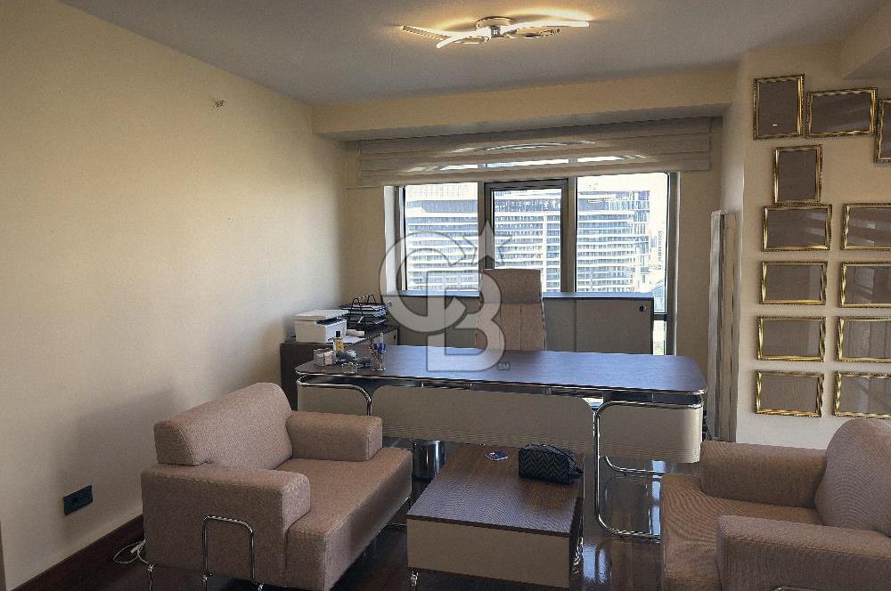 Ataşehir Uphill Kuleler'de Devren Kiralık Muayenehaneye Uygun
