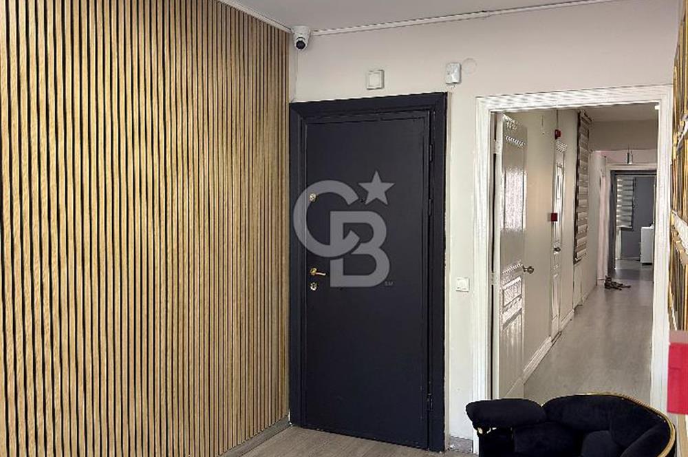 Şişli Cevahir AVM Yanı, Cadde Üstü 10 Yıllık Merkez