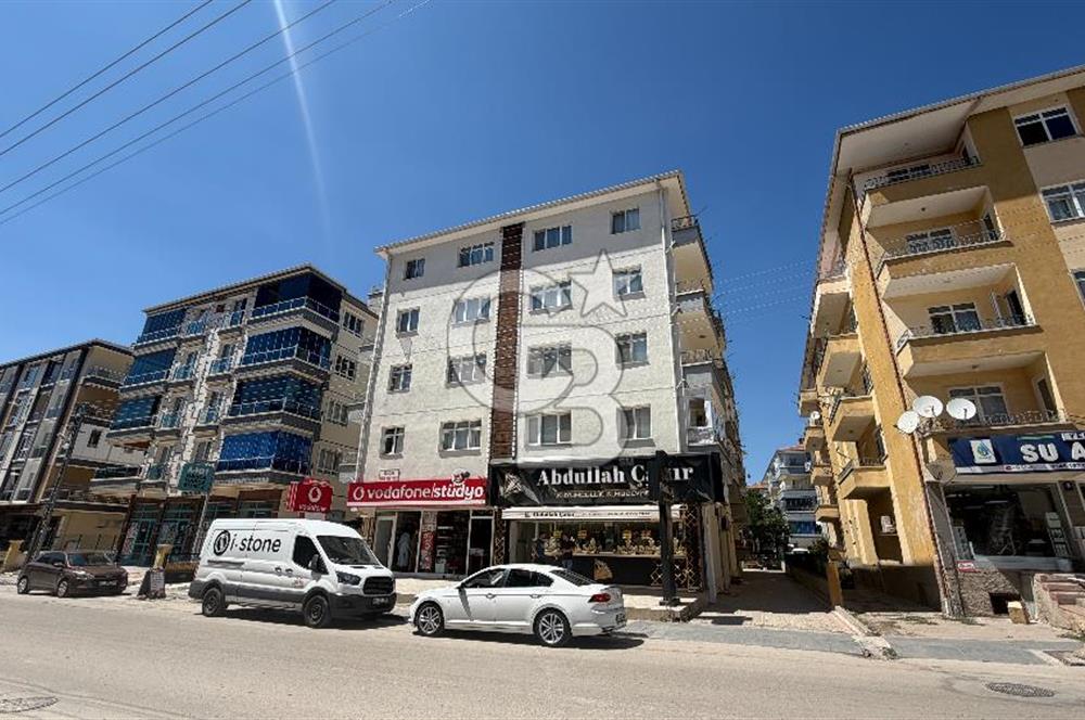 SİNCAN YENİKENT FEVZİ ÇAKMAK CADDE ÜZERİ SATILIK GENİŞ 3+1 DAİRE