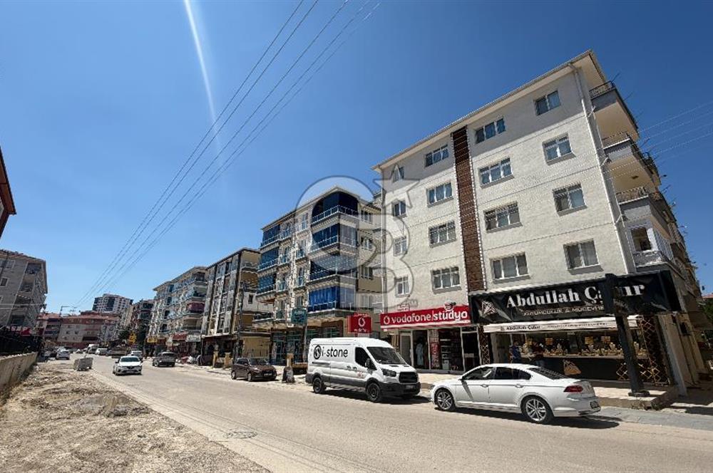 SİNCAN YENİKENT FEVZİ ÇAKMAK CADDE ÜZERİ SATILIK GENİŞ 3+1 DAİRE