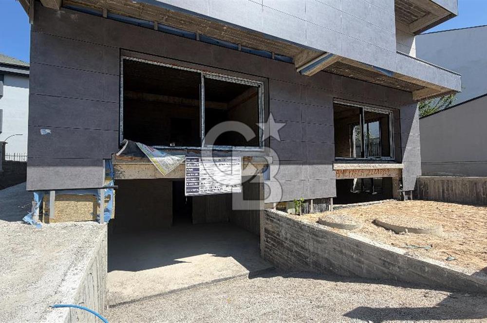 YAŞAMKENT MERKEZİ LOKASYONDA NATAMAM SATILIK KOMPLE BİNA
