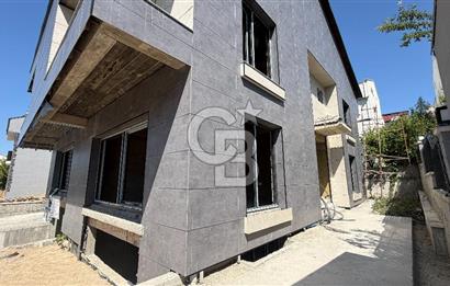 YAŞAMKENT MERKEZİ LOKASYONDA NATAMAM SATILIK KOMPLE BİNA