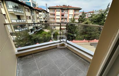 Acıbadem de Ferah Merkezi Açık Mutfak Kiralık 2+1 