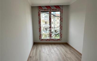Acıbadem de Ferah Merkezi Açık Mutfak Kiralık 2+1 