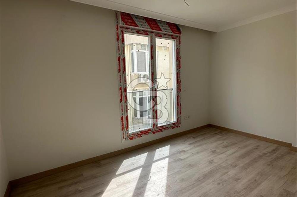 Acıbadem de Ferah Merkezi Açık Mutfak Kiralık 2+1 