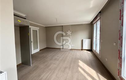 Acıbadem de Ferah Merkezi Açık Mutfak Kiralık 2+1 