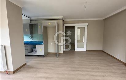 Acıbadem de Ferah Merkezi Açık Mutfak Kiralık 2+1 