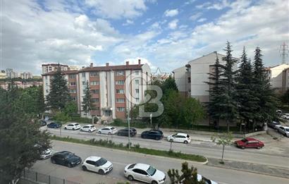 BERRAK SİTESİ MERKEZİ KONUMDA SATILIK 3+1 DAİRE