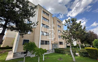 BERRAK SİTESİ MERKEZİ KONUMDA SATILIK 3+1 DAİRE