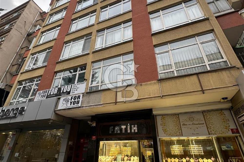 GMK BULVARI ÜZERİ ASANSÖRLÜ YAPILI SATILIK 3+1 DAİRE