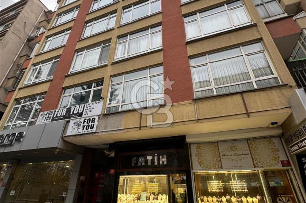 GMK BULVARI ÜZERİ ASANSÖRLÜ YAPILI SATILIK 3+1 DAİRE