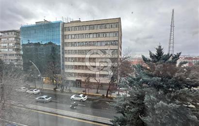 GMK BULVARI ÜZERİ ASANSÖRLÜ YAPILI SATILIK 3+1 DAİRE