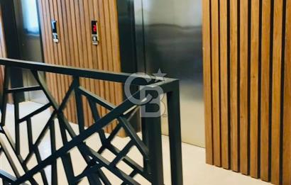 KIZILAYA YÜRÜME MESAFESİNDE SATILIK ARA KAT 1+1 DAİRE