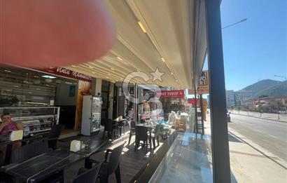 Narlıdere Mithatpaşa Caddesi'nde Cadde Üzeri Devren Kiralık Hazır Fırın İşletmesi