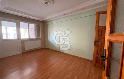 Karaağlar'da geniş 3+1 Kiralık daire