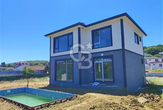 KUMCAĞIZ'DA OTURUMA HAZIR | BAHÇELİ | HAVUZLU 4+1 SATILIK VİLLA - 1 - 363993