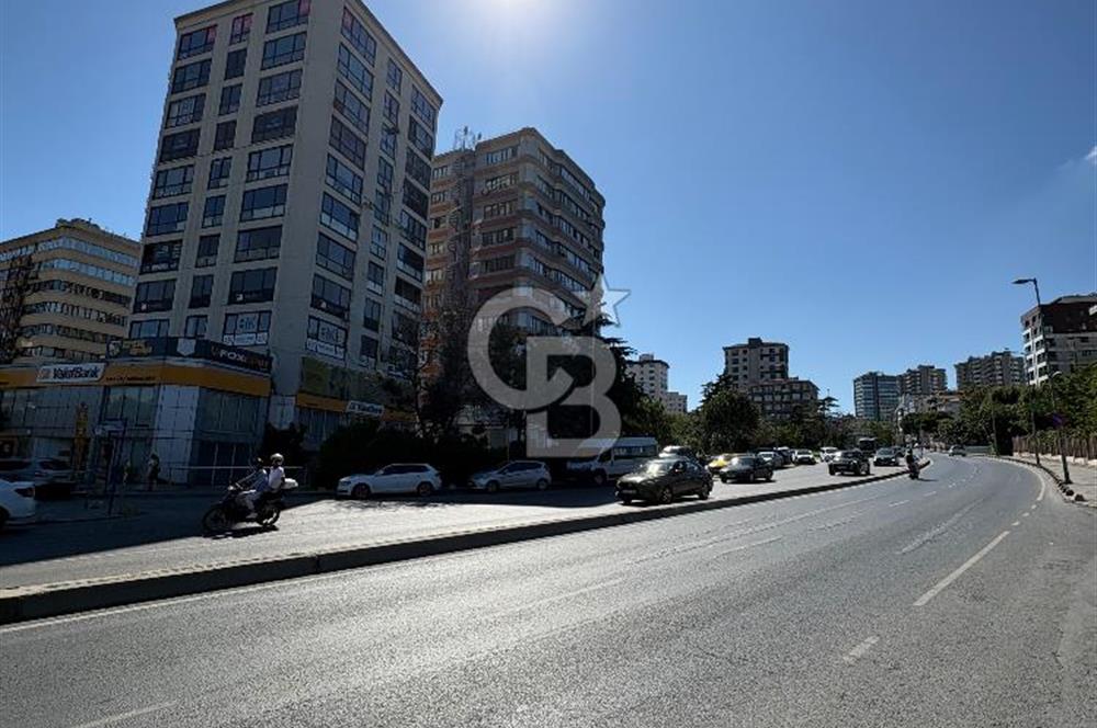 KADIKÖY EVLENDİRME KARŞISI İŞHANINDA KİRALIK EŞYALI OFİS 35 M2 