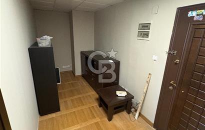 KADIKÖY EVLENDİRME KARŞISI İŞHANINDA KİRALIK EŞYALI OFİS 35 M2 