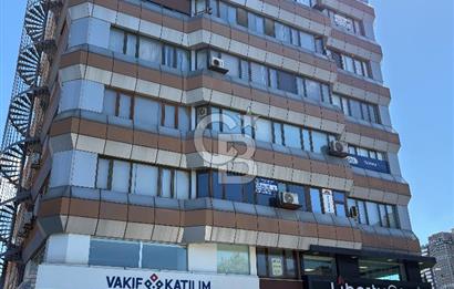 KADIKÖY EVLENDİRME KARŞISI İŞHANINDA KİRALIK EŞYALI OFİS 35 M2 