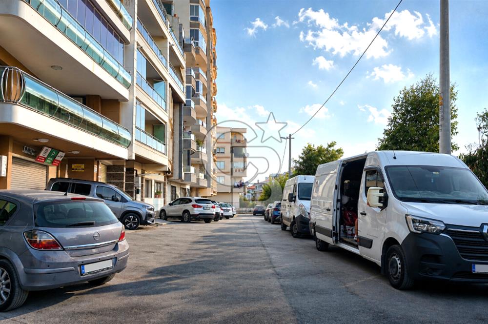 Karabağlar’da İnönü Caddesi’ne 500 m Mesafede Satılık Dükkan