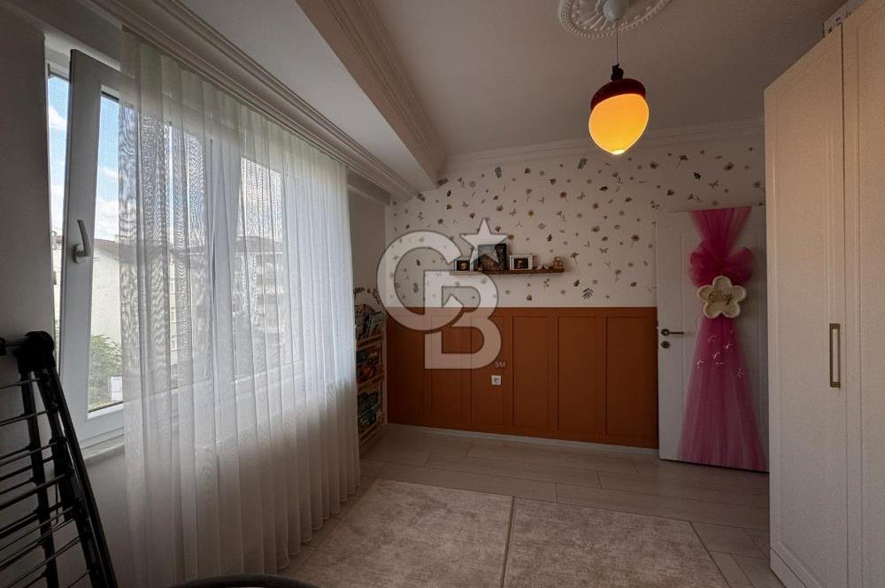 Tekkeköy 19 Mayıs Mh. Ara Kat Satılık 4+1 Daire
