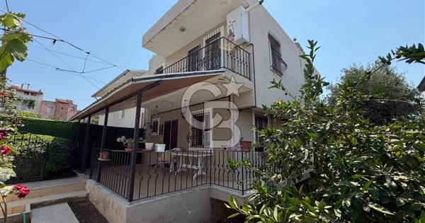 SEFERİHİSAR AKARCA'NIN GÖZDE LOKASYONUNDA SATILIK 3+1 VİLLA - 364005