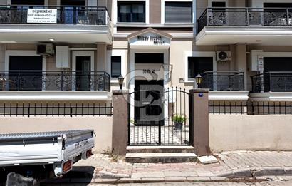 Karşıyaka Bahriye Üçok Mahallesi 3+1 Dubleks Satılık Daire | Teraslı | Şömineli | Ebeveyn Banyolu | Otoparklı