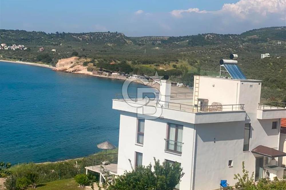 Babakale Aklimanda Denize Yakın 250 m2 Satılık Lüks Villa