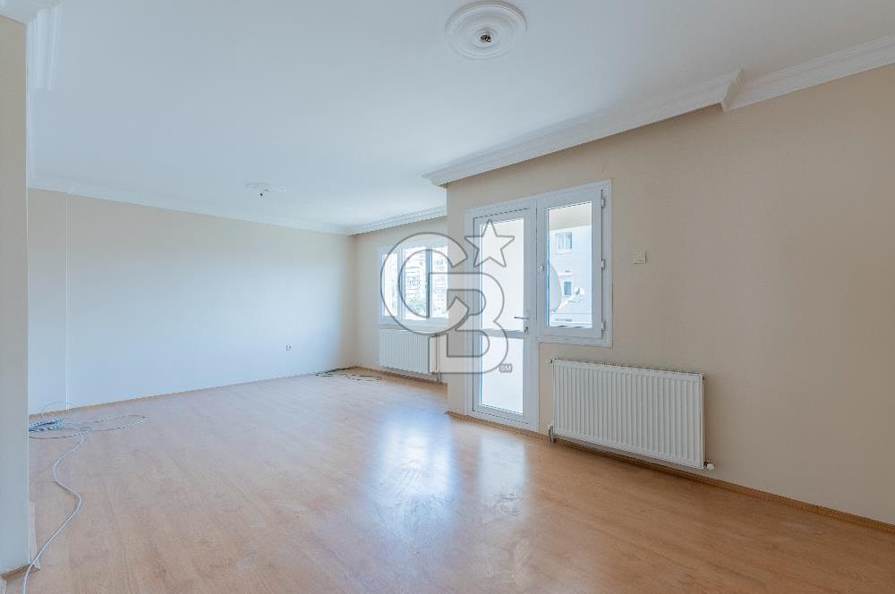 Egekent Sağlıkçılar Sitesi'nde Kiralık 3+1 Daire