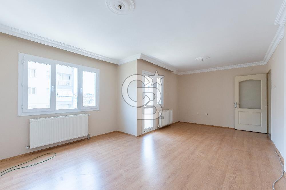 Egekent Sağlıkçılar Sitesi'nde Kiralık 3+1 Daire
