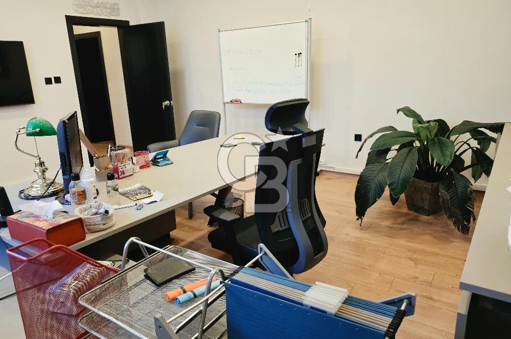İstinye Poligon Kiralık Lüks 170m² Ofis-Büro