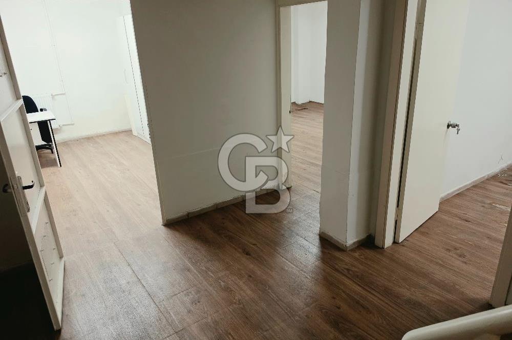 İstinye Poligon Kiralık Lüks 170m² Ofis-Büro