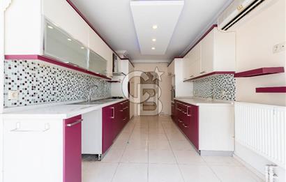 KARŞIYAKA'DA TERASLI DUBLEKS 5+1 KİRALIK DAİRE