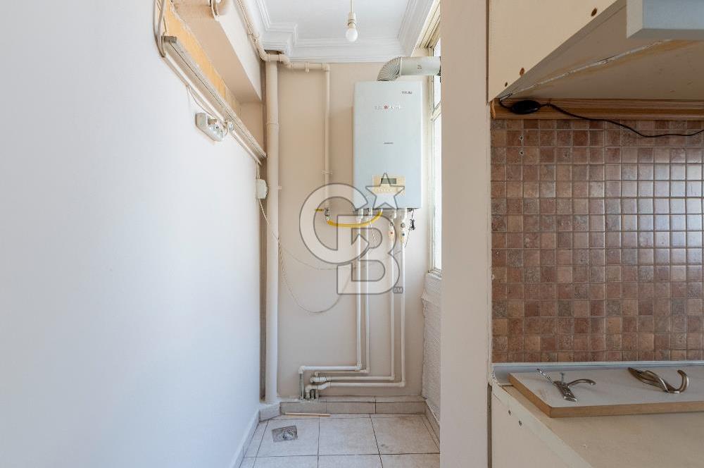Egekent Sağlıkçılar Sitesi'nde Kiralık 3+1 Daire