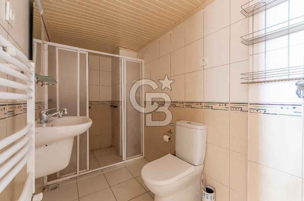 Egekent Sağlıkçılar Sitesi'nde Kiralık 3+1 Daire