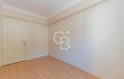 Egekent Sağlıkçılar Sitesi'nde Kiralık 3+1 Daire