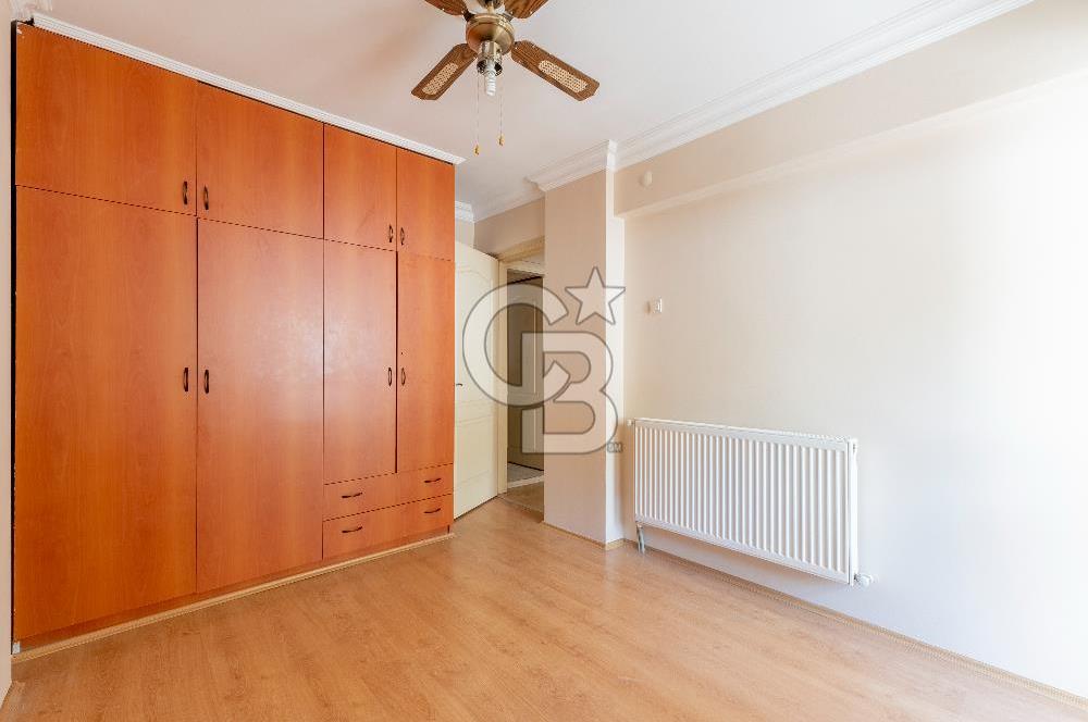 Egekent Sağlıkçılar Sitesi'nde Kiralık 3+1 Daire