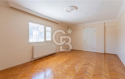 KARŞIYAKA'DA TERASLI DUBLEKS 5+1 KİRALIK DAİRE