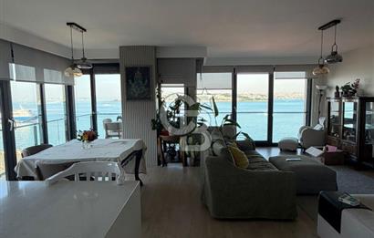 Salacak'ta Eşsiz Boğaz Manzaralı Prestijli 2+1 Daire