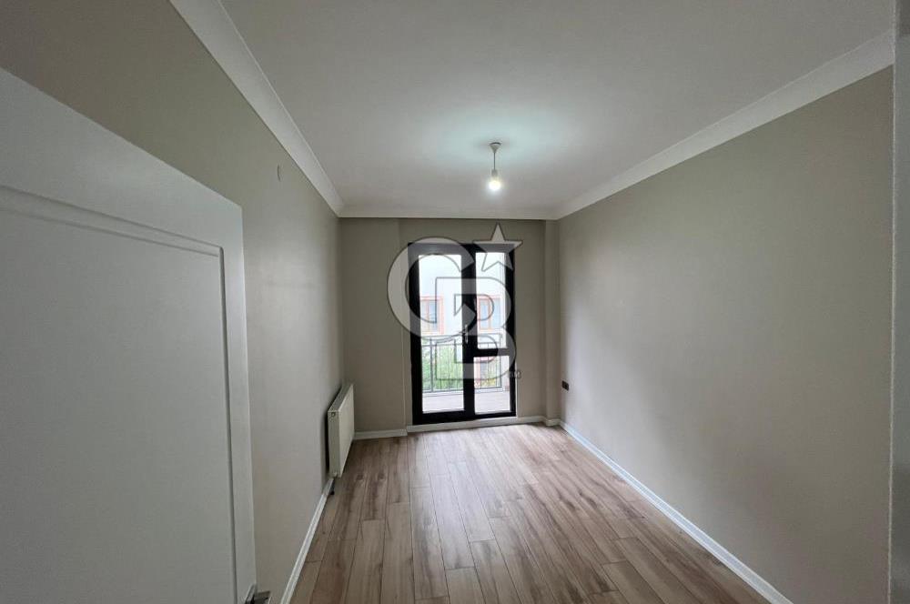 BAŞİSKELE BARBAROS 2+1 CADDE ÜZERİ DAİRE