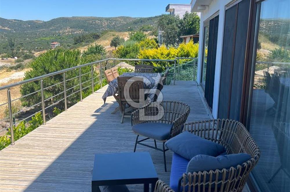 Babakale Aklimanda Denize Yakın 250 m2 Satılık Lüks Villa