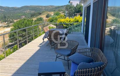 Babakale Aklimanda Denize Yakın 250 m2 Satılık Lüks Villa