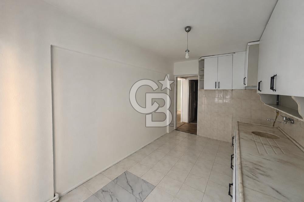 Turan Bayraklı Geniş, Ferah, Manzaralı 3+1 Kiralık Daire