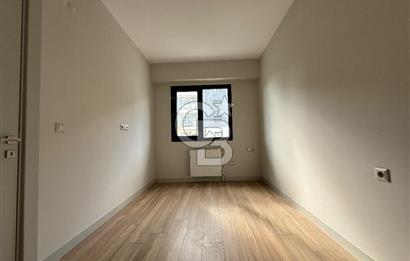 İZKA PARK YAŞAM ATLANTİS SİTESİNDE SATILIK HAVUZ CEPHE 1+1 DAİRE