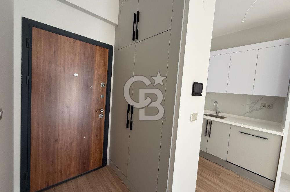 İZKA PARK YAŞAM ATLANTİS SİTESİNDE SATILIK HAVUZ CEPHE 1+1 DAİRE