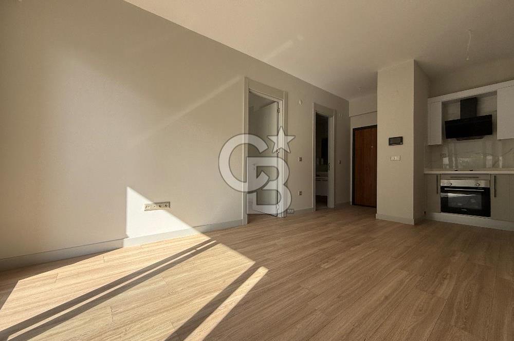 İZKA PARK YAŞAM ATLANTİS SİTESİNDE SATILIK HAVUZ CEPHE 1+1 DAİRE