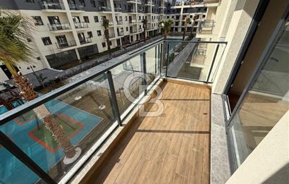 İZKA PARK YAŞAM ATLANTİS SİTESİNDE SATILIK HAVUZ CEPHE 1+1 DAİRE