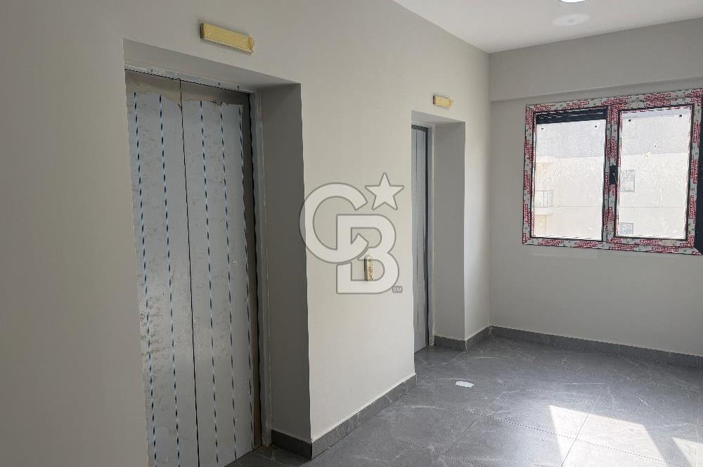 İZKA PARK YAŞAM ATLANTİS SİTESİNDE SATILIK HAVUZ CEPHE 1+1 DAİRE