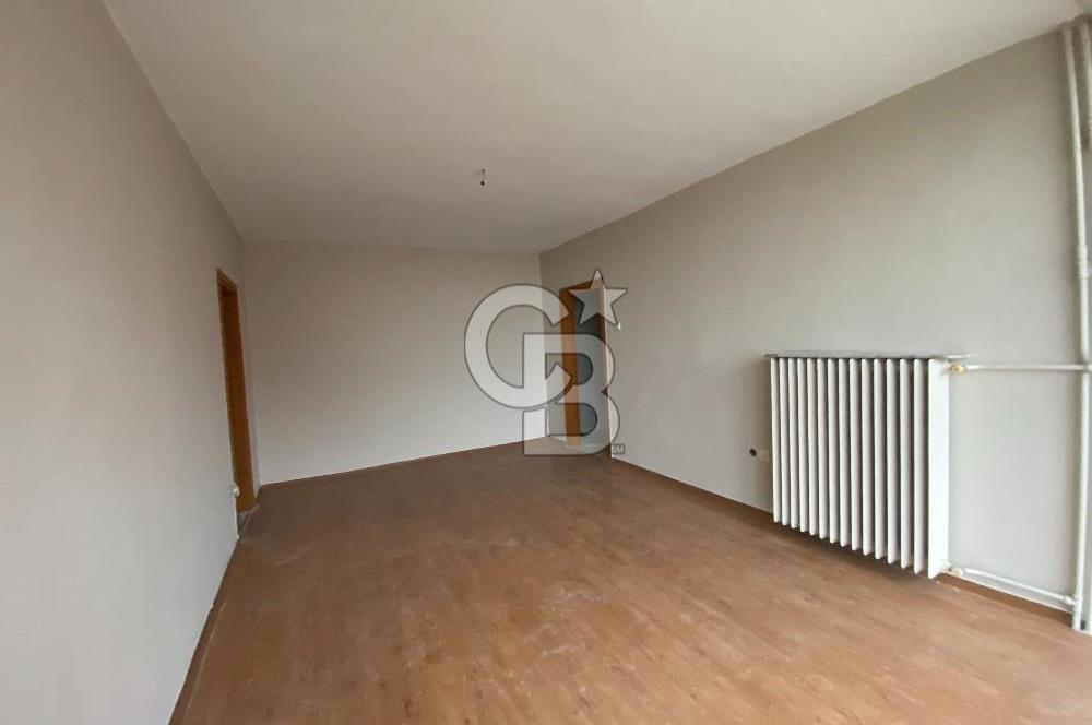 Etiler Akmerkez Karşısı Petrol Sitesi'nde Kiralık Daire 2+1