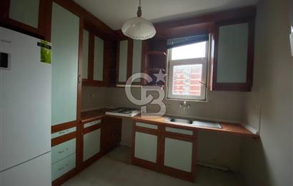 Etiler Akmerkez Karşısı Petrol Sitesi'nde Kiralık Daire 2+1